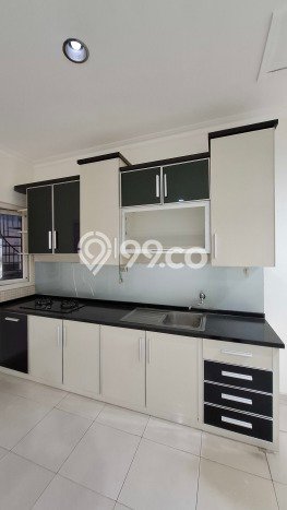 Rumah Luxury Modern Siap Huni di Kota Wisata Bogor Rumah Luxury Modern Siap Huni di Kota Wisata Bogor