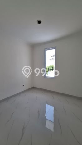 For Sale! Luxury House LT 200m2 Desain Elegan di Kota Wisata For Sale! Luxury House LT 200m2 Desain Elegan di Kota Wisata