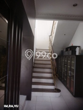 Rumah Elit LB 300m2 Siap Huni Desain Elegan di Kota Wisata, Jakarta Timur Rumah Elit LB 300m2 Siap Huni Desain Elegan di Kota Wisata, Jakarta Timur