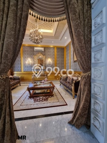 Hunian Mewah Dijual LT 4535m2 di Cilandak, Jakarta Selatan Hunian Mewah Dijual LT 4535m2 di Cilandak, Jakarta Selatan