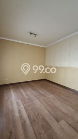 Rumah Elit Modern Tanpa Renovasi di Kota Wisata Jakarta Timur Rumah Elit Modern Tanpa Renovasi di Kota Wisata Jakarta Timur
