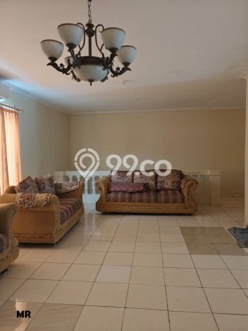 Dijual Rumah Mewah Elegan Dengan View Cantik di Kota Wisata, Jakarta Timur Dijual Rumah Mewah Elegan Dengan View Cantik di Kota Wisata, Jakarta Timur