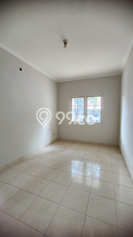 Dijual Rumah Luas Elegan Dengan View Cantik di Kota Wisata, Jakarta Timur Dijual Rumah Luas Elegan Dengan View Cantik di Kota Wisata, Jakarta Timur