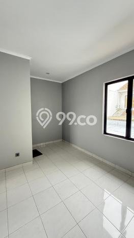 Jarang Ada! Rumah Kontrakan 3 Kamar Nyaman Siap Huni Kota Wisata Jarang Ada! Rumah Kontrakan 3 Kamar Nyaman Siap Huni Kota Wisata