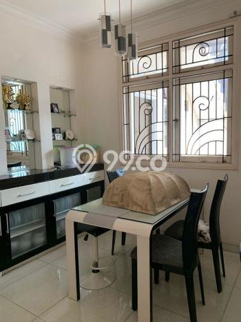 Jual Rumah Mewah Elegan Dengan View Cantik di Kota Wisata, Jakarta Timur Jual Rumah Mewah Elegan Dengan View Cantik di Kota Wisata, Jakarta Timur