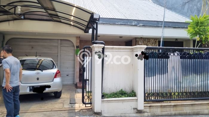 Dijual Rumah Premium dengan Fasilitas Sekitar Lengkap di Kebayoran Baru, Jakarta Selatan Dijual Rumah Premium dengan Fasilitas Sekitar Lengkap di Kebayoran Baru, Jakarta Selatan