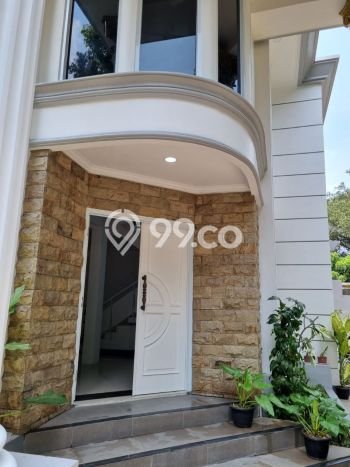 Disewakan Rumah Konsep Minimalis di Kebayoran Baru Jakarta Selatan dengan 6 Kamar Disewakan Rumah Konsep Minimalis di Kebayoran Baru Jakarta Selatan dengan 6 Kamar