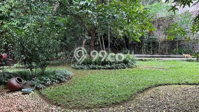 Rumah Elit Modern Siap Huni di Permata Hijau Jakarta Selatan Rumah Elit Modern Siap Huni di Permata Hijau Jakarta Selatan