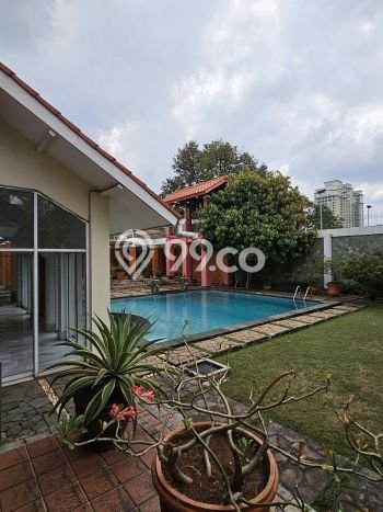 Ready to Use! Luxury House LT 1493m2 Desain Modern di Pondok Indah Ready to Use! Luxury House LT 1493m2 Desain Modern di Pondok Indah