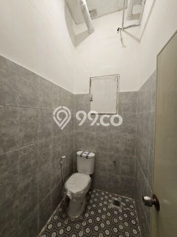 Ruko Dijual di Jakarta Selatan LT 85m2 & LB 204m2 Lokasi Terbaik! Ruko Dijual di Jakarta Selatan LT 85m2 & LB 204m2 Lokasi Terbaik!