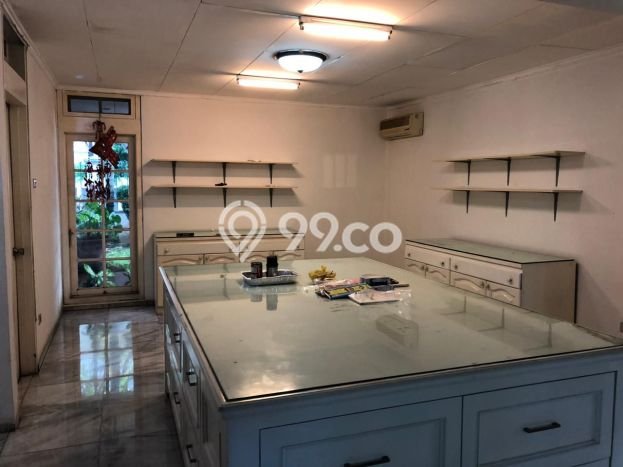 Hunian Mewah Dijual LT 1770m2 di Kebayoran Baru, Jakarta Selatan Hunian Mewah Dijual LT 1770m2 di Kebayoran Baru, Jakarta Selatan