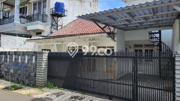 Dijual Hunian Mewah dengan Fasilitas Sekitar Komplit di Kebayoran Baru, Jakarta Selatan Dijual Hunian Mewah dengan Fasilitas Sekitar Komplit di Kebayoran Baru, Jakarta Selatan