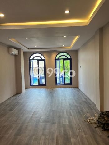 Jual Ruko Kawasan Kebayoran Baru, Luas 185m2m², Area Berkembang, Jalan Utama Jual Ruko Kawasan Kebayoran Baru, Luas 185m2m², Area Berkembang, Jalan Utama