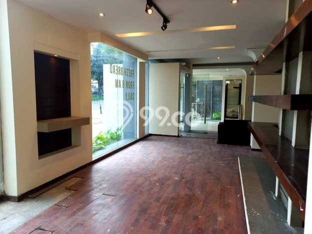 Kantor Bagus LT 355m2 LB 234m2 Dijual di Kebayoran Baru Jakarta Selatan Kantor Bagus LT 355m2 LB 234m2 Dijual di Kebayoran Baru Jakarta Selatan