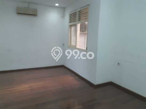 Siap Huni Hunian Elit 5 Kamar di Kebayoran Baru Dekat ke Mana Saja Siap Huni Hunian Elit 5 Kamar di Kebayoran Baru Dekat ke Mana Saja