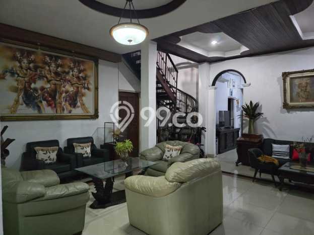 Dijual Hunian Mewah dengan Fasilitas Sekitar Komplit di Kebayoran Baru, Jakarta Selatan Dijual Hunian Mewah dengan Fasilitas Sekitar Komplit di Kebayoran Baru, Jakarta Selatan