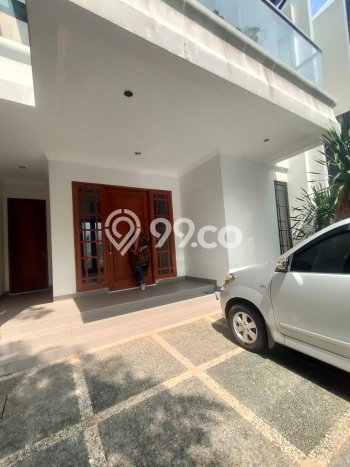 Rumah di Lebak Bulus, Dekat Sekolah, 3 KT Rumah di Lebak Bulus, Dekat Sekolah, 3 KT