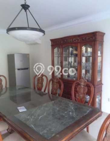 Hunian Mewah Dijual LT 369m2 di Kebayoran Baru, Jakarta Selatan Hunian Mewah Dijual LT 369m2 di Kebayoran Baru, Jakarta Selatan