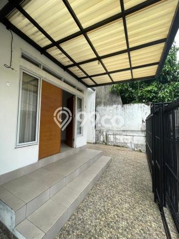BEST LOCATION! Rumah kawasan Kebayoran Baru, Akses ke Tol, 2 KM, LT 141m2m² Bangunan 70m2m² BEST LOCATION! Rumah kawasan Kebayoran Baru, Akses ke Tol, 2 KM, LT 141m2m² Bangunan 70m2m²