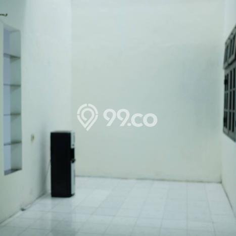 SPECIAL OFFER! Rumah di Pasar Minggu, 3 KM, Area Asri, LT 160m2m² Bangunan 200m2m² SPECIAL OFFER! Rumah di Pasar Minggu, 3 KM, Area Asri, LT 160m2m² Bangunan 200m2m²