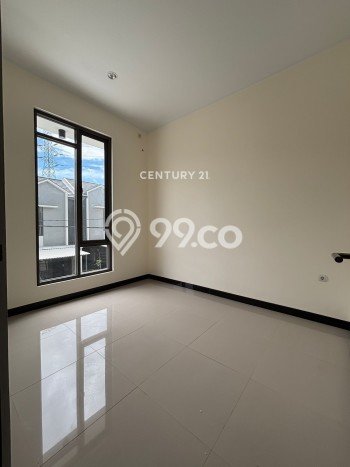 Disewakan! Rumah 2 Kamar Tidur &
2 Kamar Mandi di Taman Kopo Indah, Bandung Disewakan! Rumah 2 Kamar Tidur &
2 Kamar Mandi di Taman Kopo Indah, Bandung