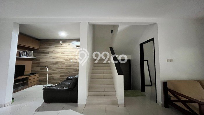 Rumah Luxury Modern Tanpa Renovasi di Graha Raya Tangerang Rumah Luxury Modern Tanpa Renovasi di Graha Raya Tangerang