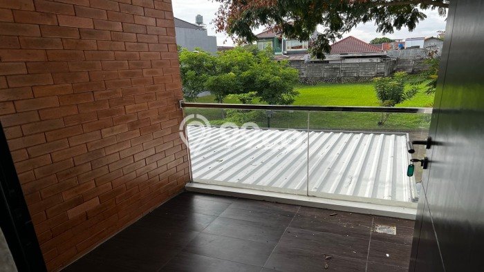 PREMIUM LIVING! Rumah kawasan Bintaro, 3 KM, Kawasan Prospektif, LT 135m² LB 155m² PREMIUM LIVING! Rumah kawasan Bintaro, 3 KM, Kawasan Prospektif, LT 135m² LB 155m²