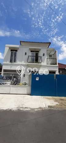 Dijual Cepat Rumah Favorit Siap Huni LB 210m2 di Sleman, Sleman Dijual Cepat Rumah Favorit Siap Huni LB 210m2 di Sleman, Sleman