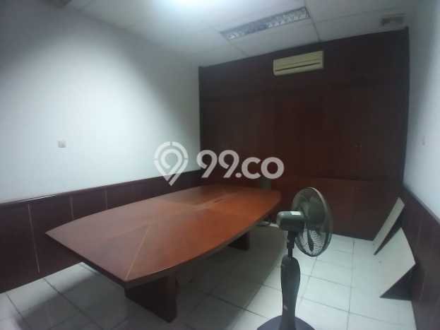AREA PREMIUM! Ruko For Rent di Gondokusuman, Luas 900m², Jalan Utama AREA PREMIUM! Ruko For Rent di Gondokusuman, Luas 900m², Jalan Utama