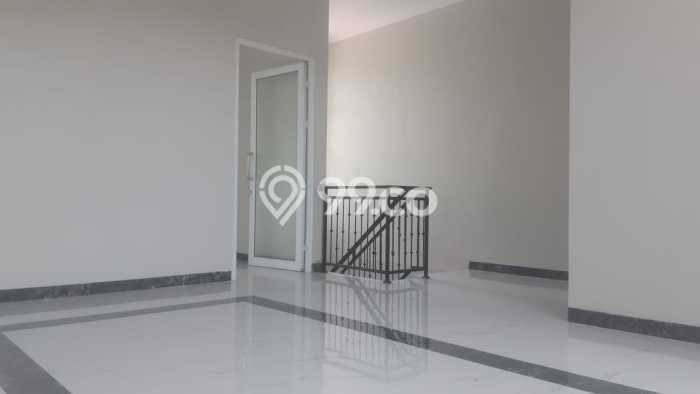 Rumah Eksklusif di Ngaglik, Sleman, LT 139m2m² Bangunan 160m2m² Rumah Eksklusif di Ngaglik, Sleman, LT 139m2m² Bangunan 160m2m²