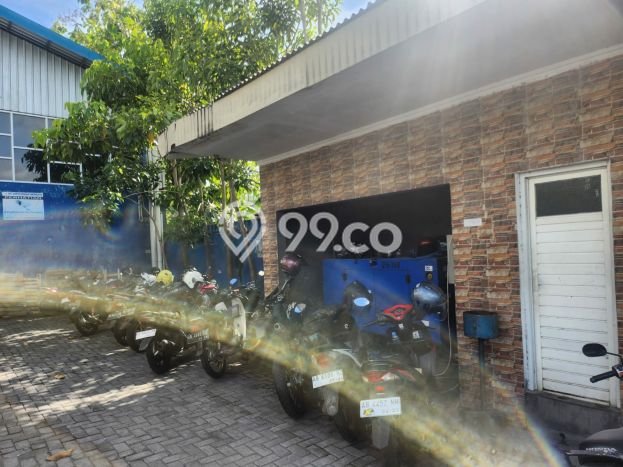 Gudang Dijual Lokasi Emas di Playen Luas 1800m2 Gudang Dijual Lokasi Emas di Playen Luas 1800m2