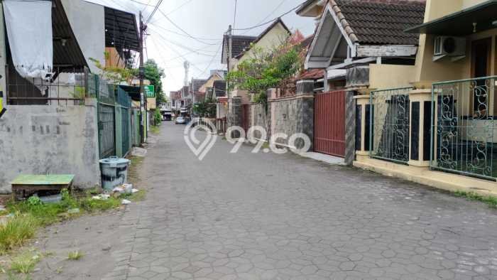 Tanah Kavling untuk Dijual di Depok Sleman 240m2 Tanah Kavling untuk Dijual di Depok Sleman 240m2