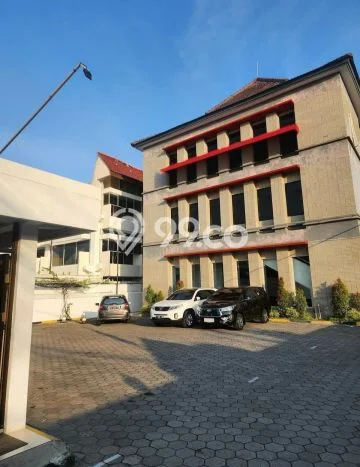 Unit Kantor Disewa Lokasi Jetis, Yogyakarta Spesifikasi Luas Bangunan 1847m2 Unit Kantor Disewa Lokasi Jetis, Yogyakarta Spesifikasi Luas Bangunan 1847m2