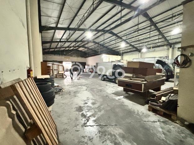 Gudang Kawasan Komersial Kawasan Mlati, Luas 1500m2m², Disewakan, Ready Digunakan Gudang Kawasan Komersial Kawasan Mlati, Luas 1500m2m², Disewakan, Ready Digunakan