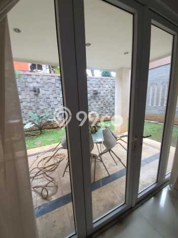 Hunian Mewah Dijual LT 420m2 di Kebon Jeruk, Jakarta Barat Hunian Mewah Dijual LT 420m2 di Kebon Jeruk, Jakarta Barat