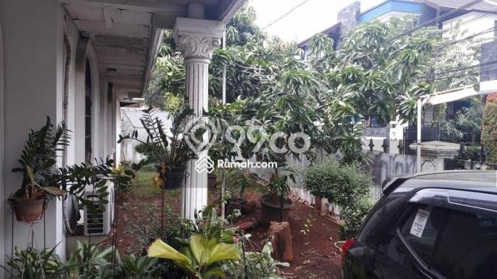 Siap Huni Hunian Elit 4 Kamar di Kebayoran Lama Dekat ke Mana Saja Siap Huni Hunian Elit 4 Kamar di Kebayoran Lama Dekat ke Mana Saja