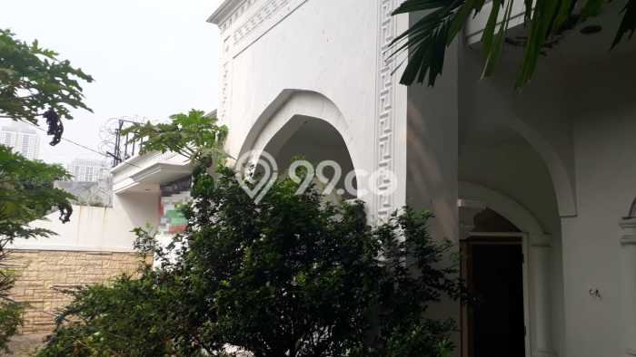 Siap Huni Rumah Mewah 3 Kamar di Kebayoran Lama Dekat ke Mana Pun Siap Huni Rumah Mewah 3 Kamar di Kebayoran Lama Dekat ke Mana Pun