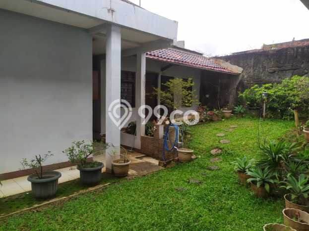 Dijual Hunian Mewah dengan Fasilitas Sekitar Komplit di Kebayoran Lama, Jakarta Selatan Dijual Hunian Mewah dengan Fasilitas Sekitar Komplit di Kebayoran Lama, Jakarta Selatan