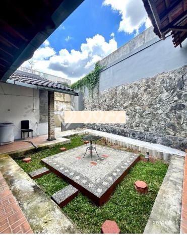 Dijual Rumah Premium dengan Fasilitas Sekitar Komplit di Kebayoran Lama, Jakarta Selatan Dijual Rumah Premium dengan Fasilitas Sekitar Komplit di Kebayoran Lama, Jakarta Selatan