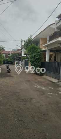 Hunian Eksklusif Siap Huni LT 154m2 di Kebayoran Lama, Jakarta Selatan Hunian Eksklusif Siap Huni LT 154m2 di Kebayoran Lama, Jakarta Selatan
