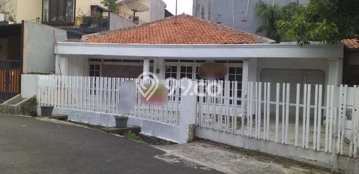 Dijual Rumah Premium dengan Fasilitas Sekitar Komplit di Kebayoran Lama, Jakarta Selatan Dijual Rumah Premium dengan Fasilitas Sekitar Komplit di Kebayoran Lama, Jakarta Selatan
