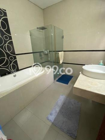Dijual Rumah Premium dengan Fasilitas Sekitar Komplit di Kebon Jeruk, Jakarta Barat Dijual Rumah Premium dengan Fasilitas Sekitar Komplit di Kebon Jeruk, Jakarta Barat