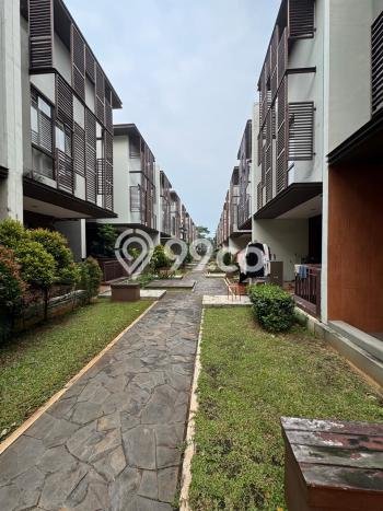 Disewakan Rumah Konsep Modern di BSD Tangerang Selatan dengan 4 Kamar Disewakan Rumah Konsep Modern di BSD Tangerang Selatan dengan 4 Kamar