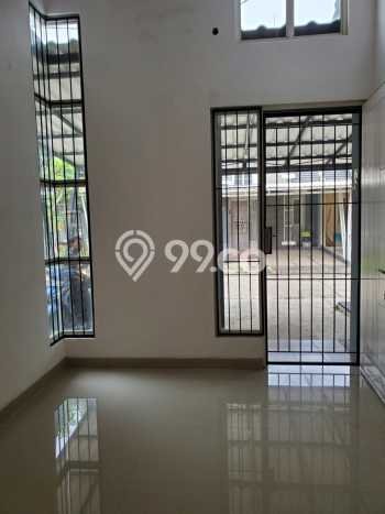 Rumah Cantik Siap Huni Di Cisauk Luas 84m2 Lokasi Strategis Rumah Cantik Siap Huni Di Cisauk Luas 84m2 Lokasi Strategis