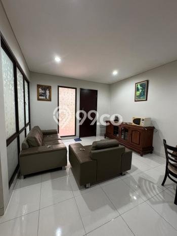 Disewakan Rumah Konsep Modern di BSD Tangerang Selatan dengan 4 Kamar Disewakan Rumah Konsep Modern di BSD Tangerang Selatan dengan 4 Kamar