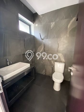 Rumah Minimalis 3 KT LT 77m2 di Gading Serpong Rumah Minimalis 3 KT LT 77m2 di Gading Serpong