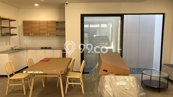 Disewakan Rumah Konsep Minimalis di BSD Tangerang Selatan dengan 3 Kamar Disewakan Rumah Konsep Minimalis di BSD Tangerang Selatan dengan 3 Kamar