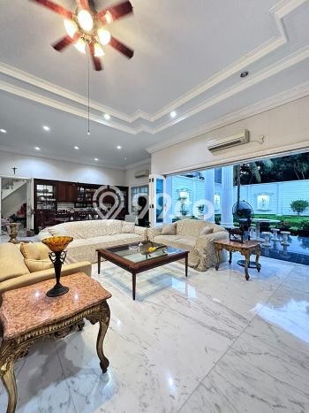 Dijual Rumah Premium dengan Fasilitas Sekitar Lengkap di Menteng, Jakarta Pusat Dijual Rumah Premium dengan Fasilitas Sekitar Lengkap di Menteng, Jakarta Pusat