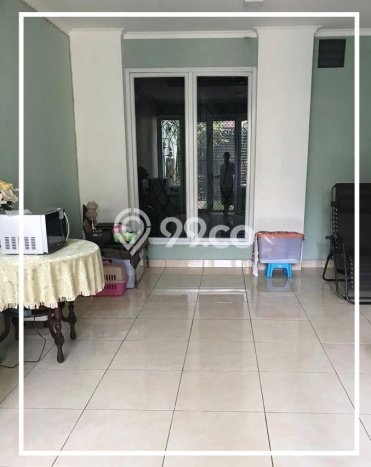 Rumah Luxury Modern Siap Huni di Cibubur Jakarta Timur Rumah Luxury Modern Siap Huni di Cibubur Jakarta Timur