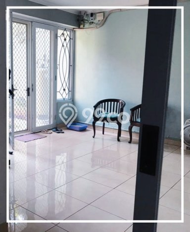 Rumah Luxury Modern Siap Huni di Cibubur Jakarta Timur Rumah Luxury Modern Siap Huni di Cibubur Jakarta Timur